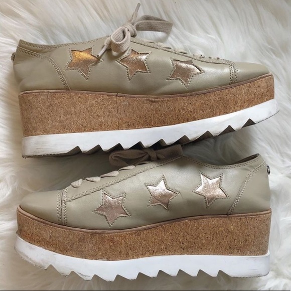 Steve Madden Shoes - ❗️SOLD❗️Steve Madden platform shoes